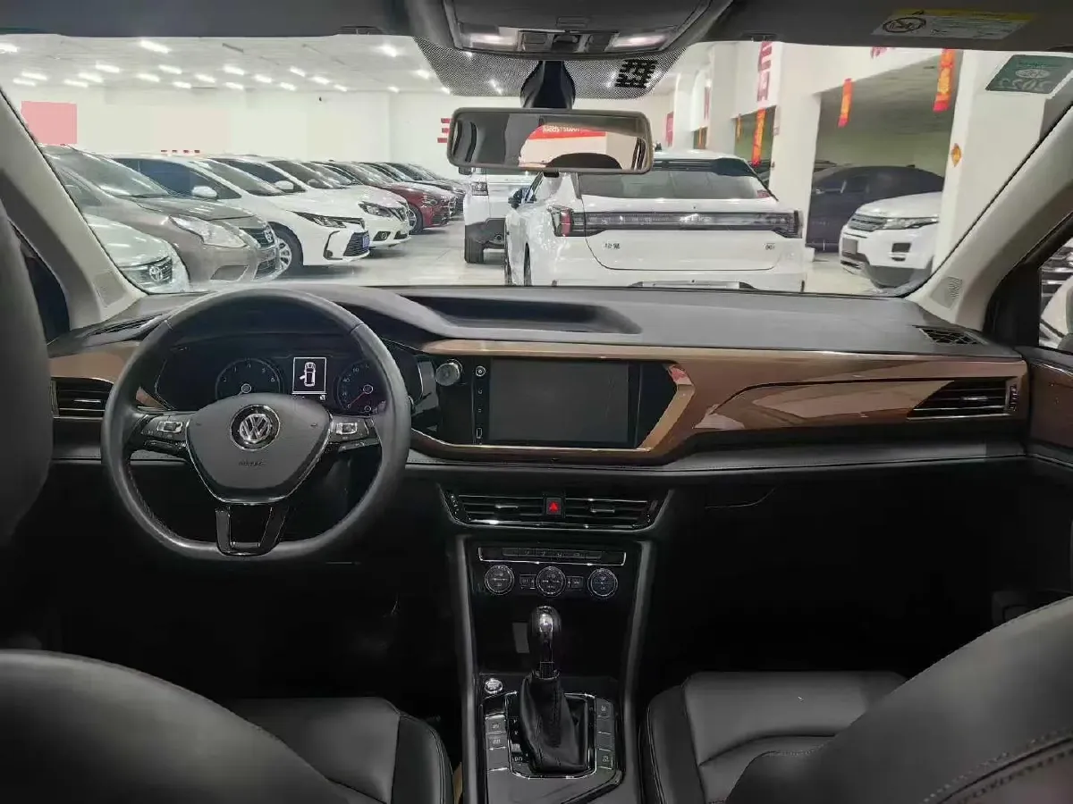 2020 Volkswagen Tharu 1.4T 150HP L4 7DCT,autocango,china used car exporter,china ev exporter,chinese used car exporter,chinese used ev exporter