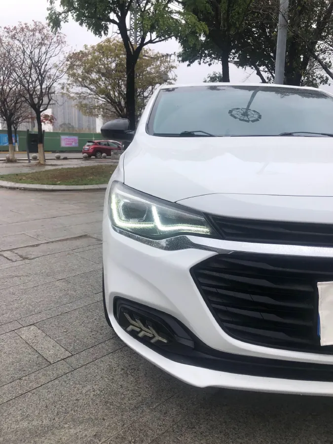 2022 Chevrolet Monza 1.5L 113HP L4 6AT,autocango,china used car exporter,china ev exporter,chinese used car exporter,chinese used ev exporter