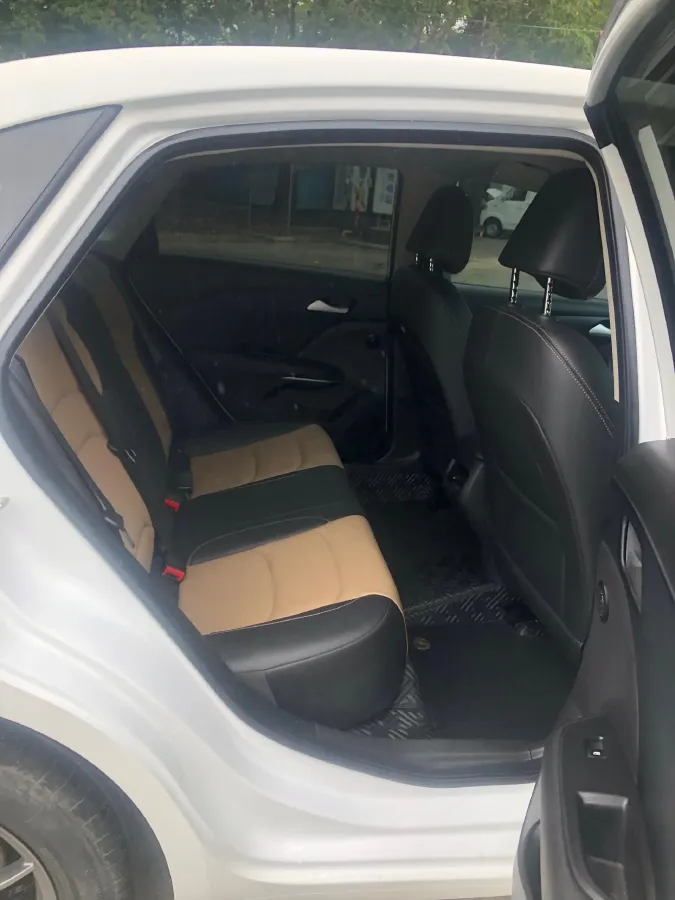 2022 Chevrolet Monza 1.5L 113HP L4 6AT,autocango,china used car exporter,china ev exporter,chinese used car exporter,chinese used ev exporter