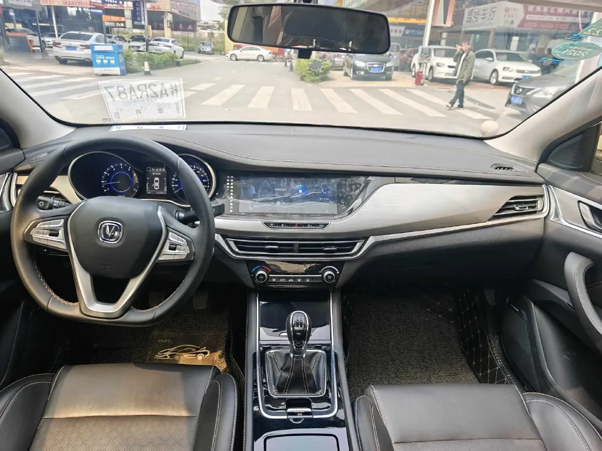 2019 ChangAn Oshan X70A 1.5L 107HP L4 5MT,autocango,china used car exporter,china ev exporter,chinese used car exporter,chinese used ev exporter
