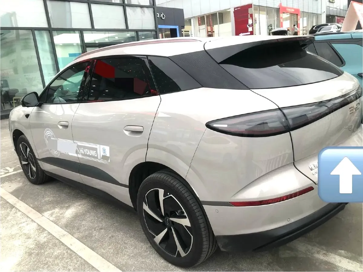 2025 LanDian E5 PLUS 1.5L 95HP L4 E-CVT PHEV,autocango,china used car exporter,china ev exporter,chinese used car exporter,chinese used ev exporter