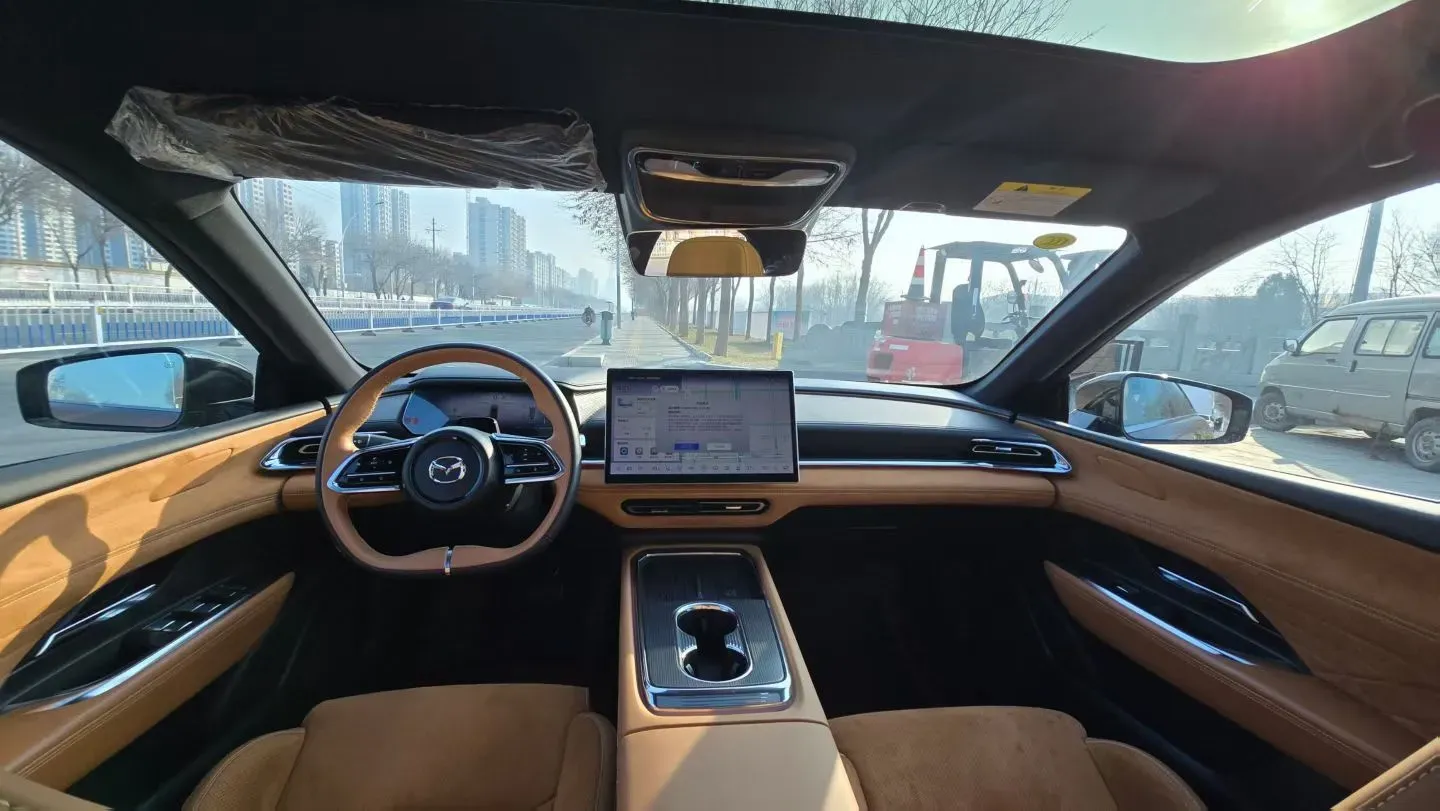 2024 Mazda EZ-6 REEV 95HP REEV 28.4KWH,autocango,china used car exporter,china ev exporter,chinese used car exporter,chinese used ev exporter