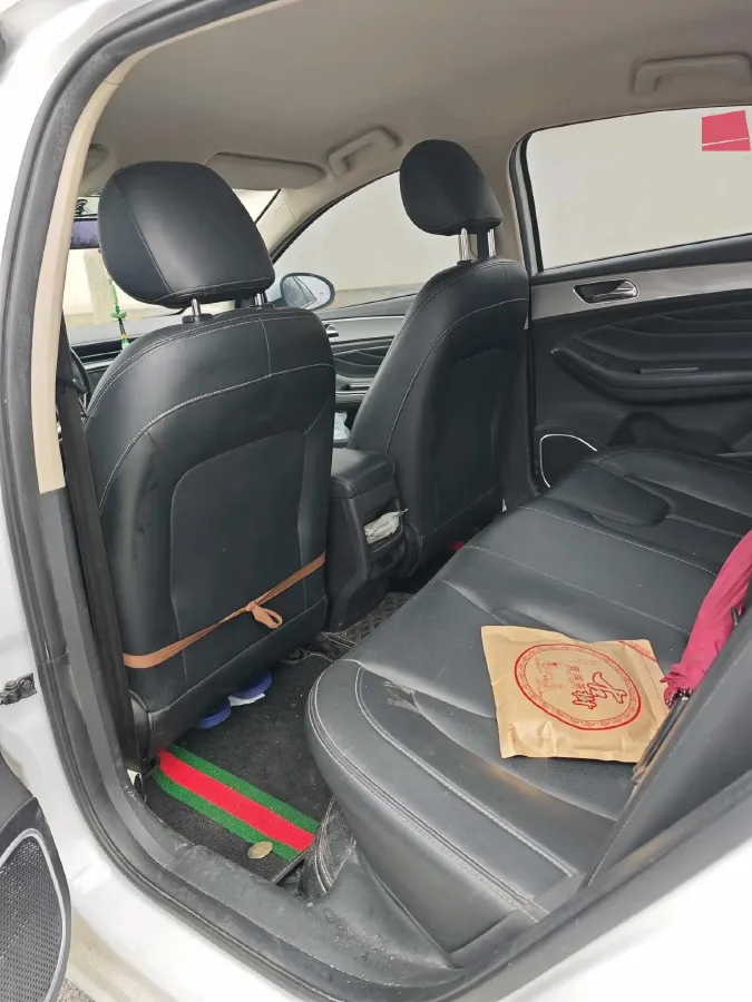 2019 Chery Arrizo 5 1.5L 116HP L4 5MT,autocango,china used car exporter,china ev exporter,chinese used car exporter,chinese used ev exporter