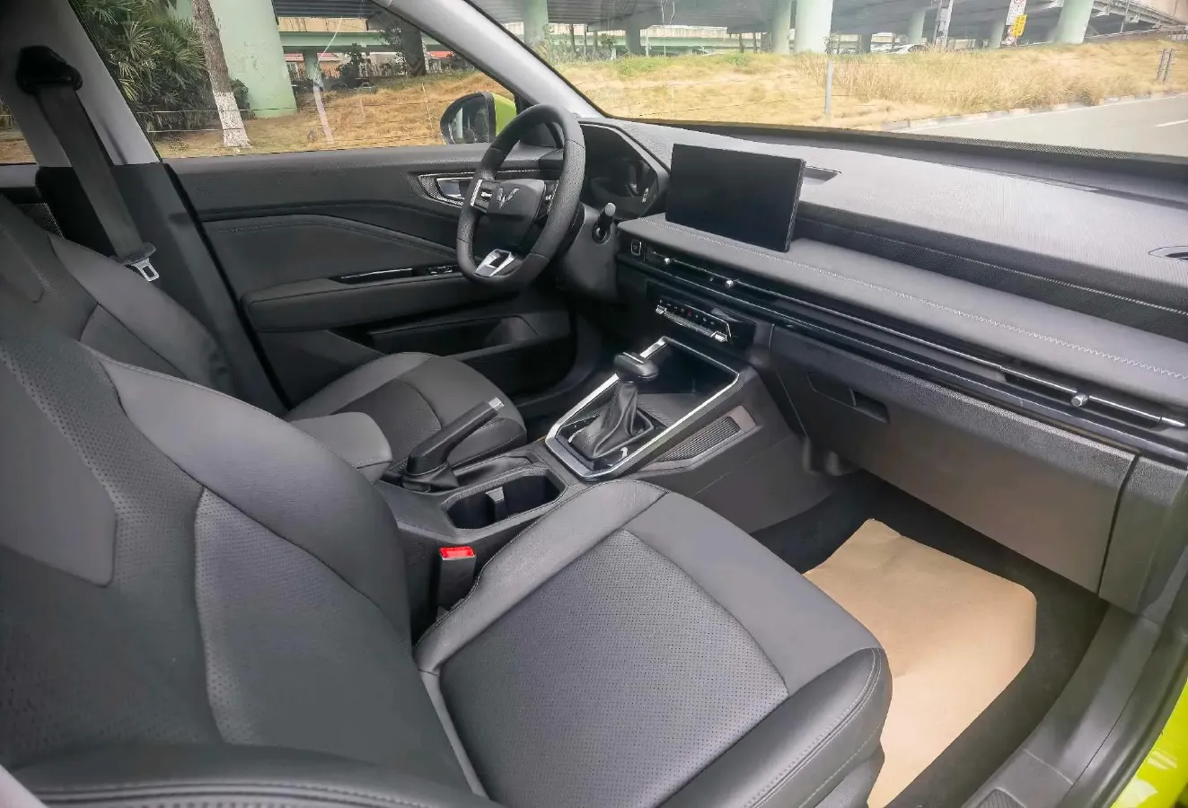 2022 WuLing XingChi 1.5L 99HP L4 CVT,autocango,china used car exporter,china ev exporter,chinese used car exporter,chinese used ev exporter