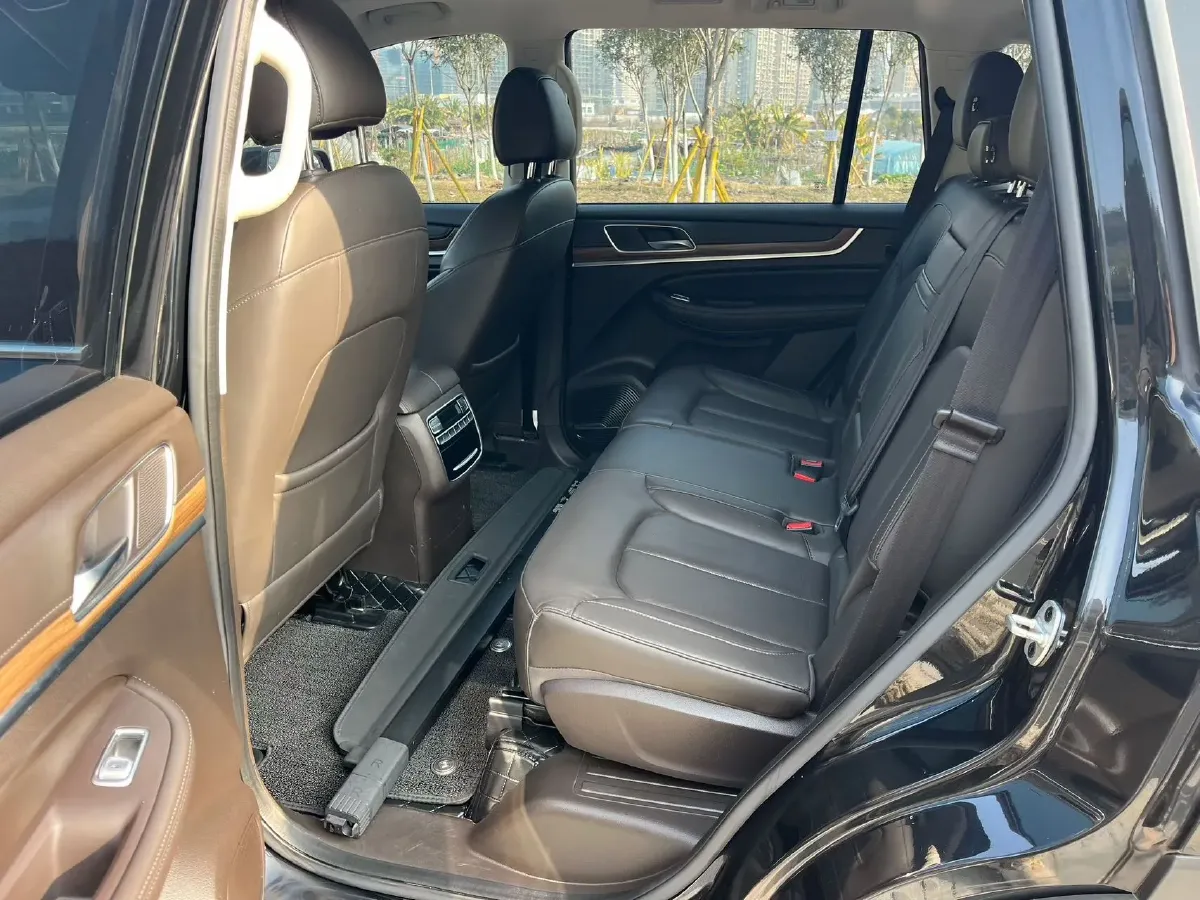 2019 Roewe RX8 2.0T 222HP L4 6AT,autocango,china used car exporter,china ev exporter,chinese used car exporter,chinese used ev exporter