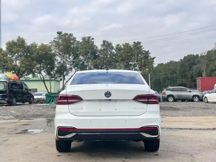 2024 Volkswagen Lavida 1.5L 110HP L4 6AT,autocango,china used car exporter,china ev exporter,chinese used car exporter,chinese used ev exporter