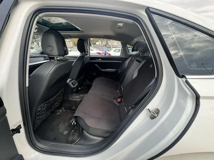 2024 Volkswagen Lavida 1.5L 110HP L4 6AT,autocango,china used car exporter,china ev exporter,chinese used car exporter,chinese used ev exporter