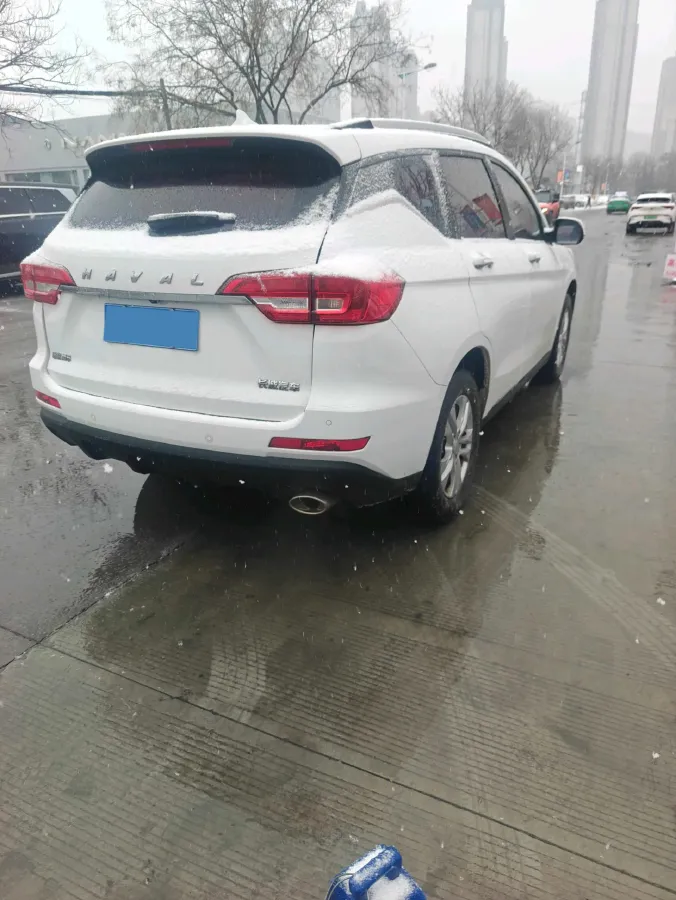 2019 Haval M6 1.5T 150HP L4 7DCT,autocango,china used car exporter,china ev exporter,chinese used car exporter,chinese used ev exporter