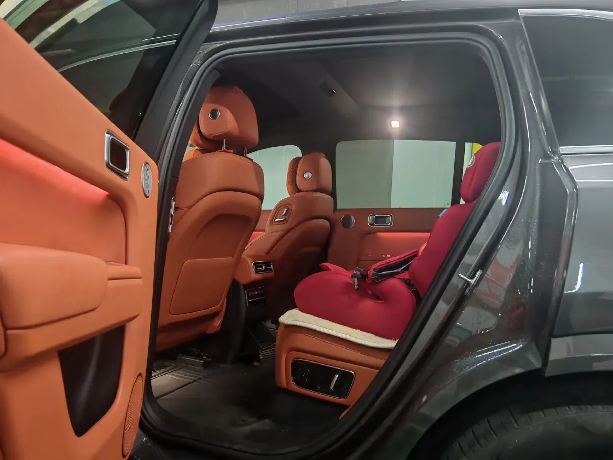 2023 Li L7 Range Extended 154HP REEV 40.9KWH,autocango,china used car exporter,china ev exporter,chinese used car exporter,chinese used ev exporter