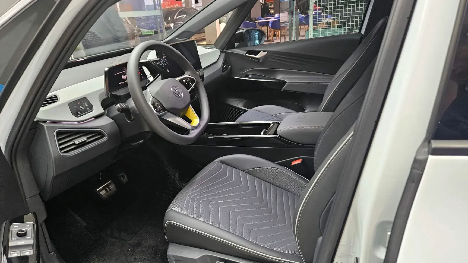 2023 Volkswagen Golf 1.4T 150HP L4 7DCT,autocango,china used car exporter,china ev exporter,chinese used car exporter,chinese used ev exporter