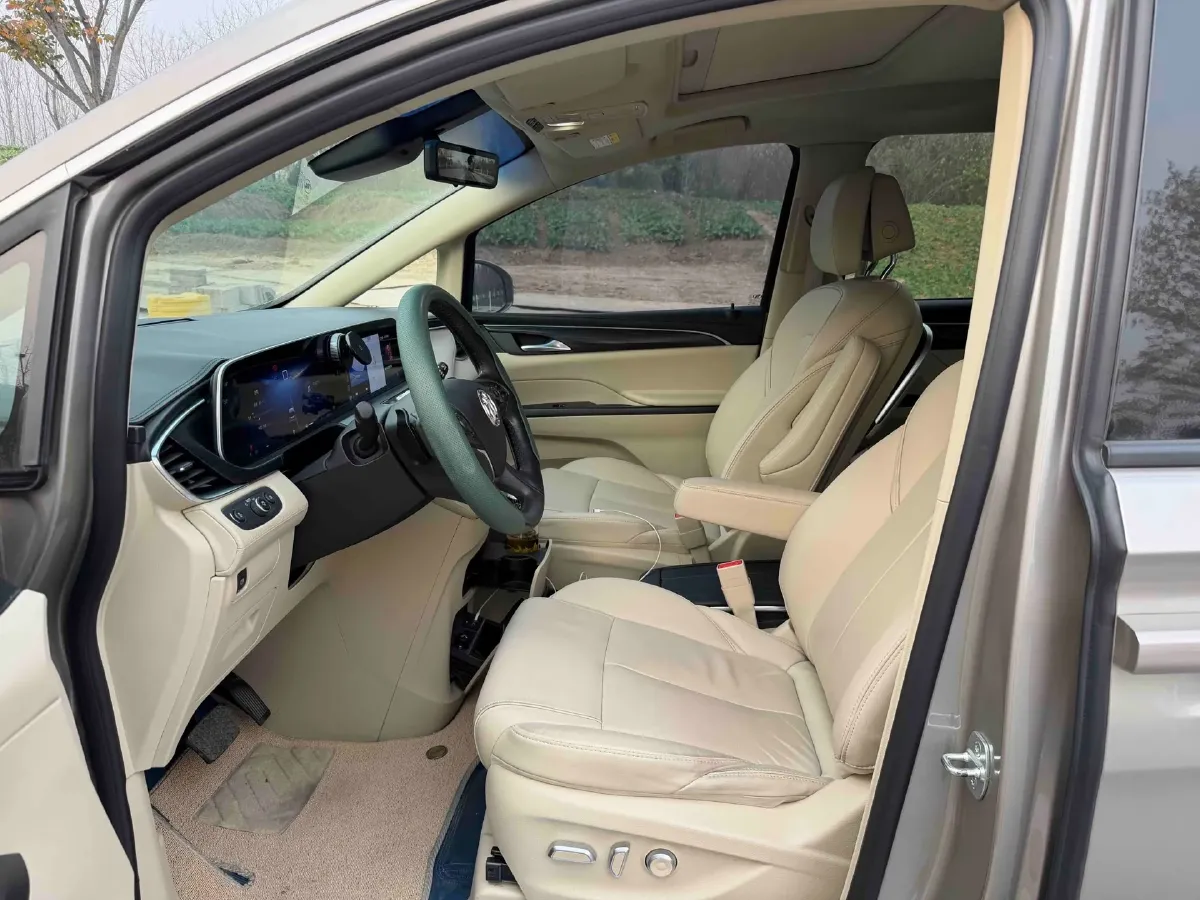 2023 Buick GL8 2.0T 237HP L4 9AT,autocango,china used car exporter,china ev exporter,chinese used car exporter,chinese used ev exporter