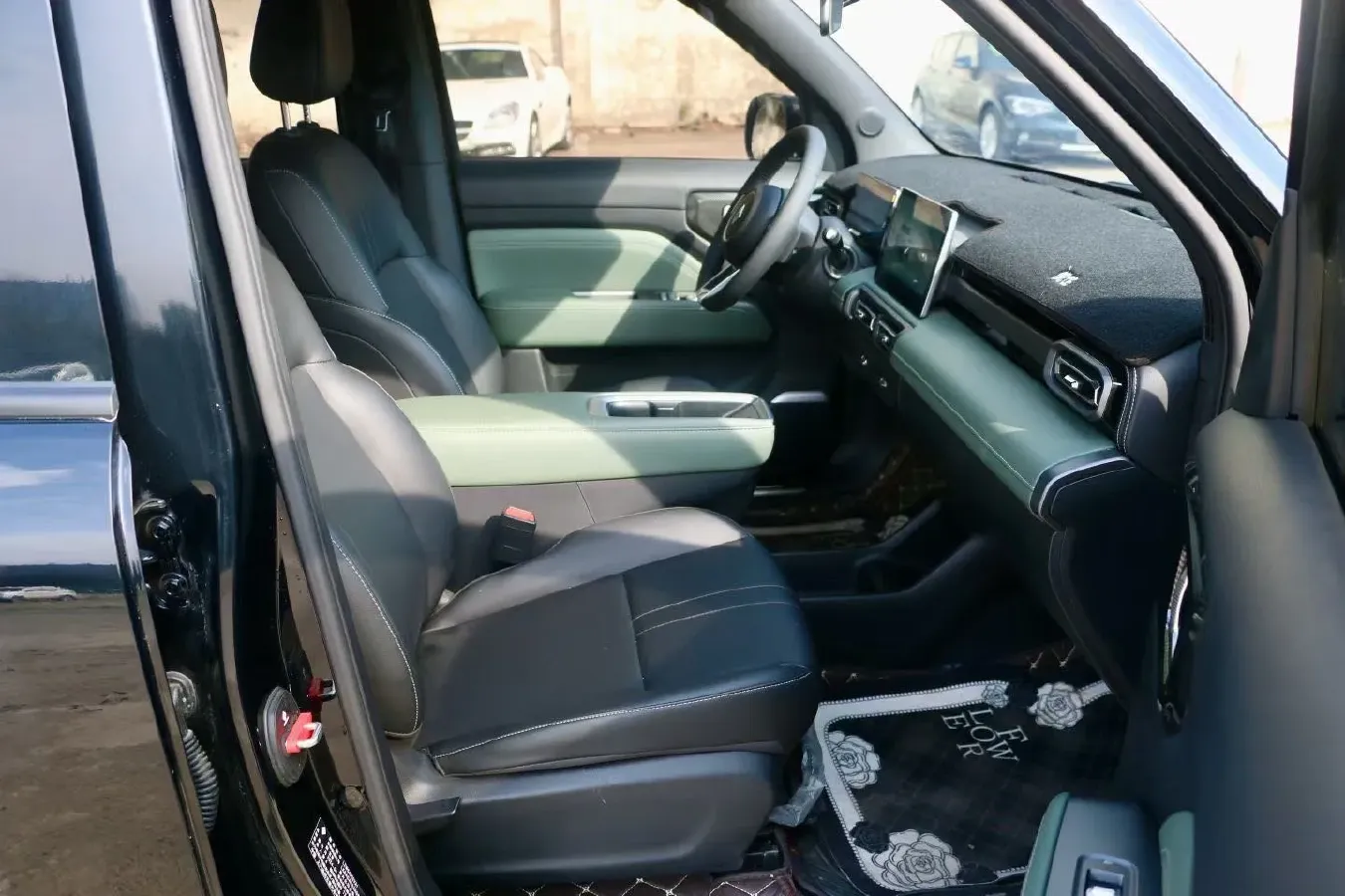 2024 BaoJun YepPlus BEV 41.9KWH,autocango,china used car exporter,china ev exporter,chinese used car exporter,chinese used ev exporter