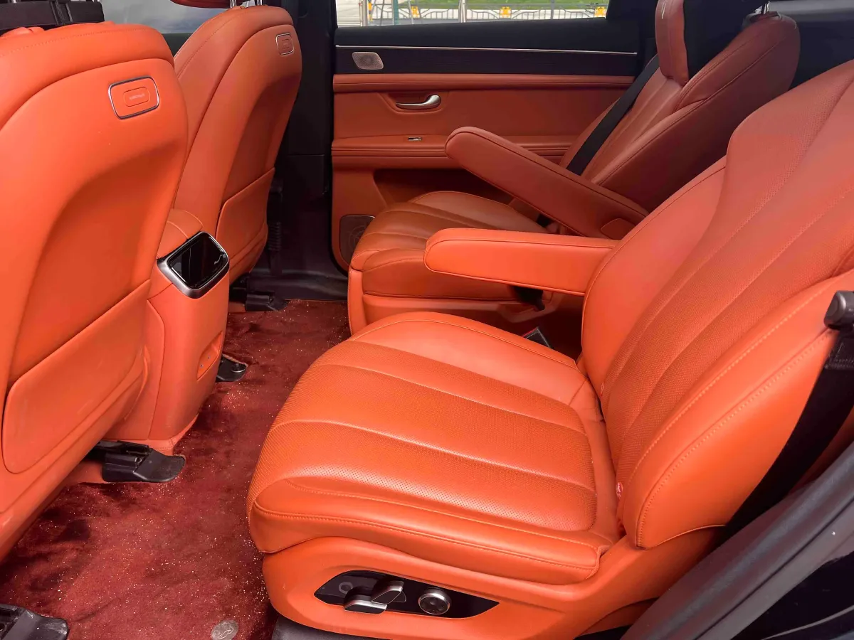 2024 AITO AITO M7 1.5T 152HP L4 REEV 42KWH,autocango,china used car exporter,china ev exporter,chinese used car exporter,chinese used ev exporter