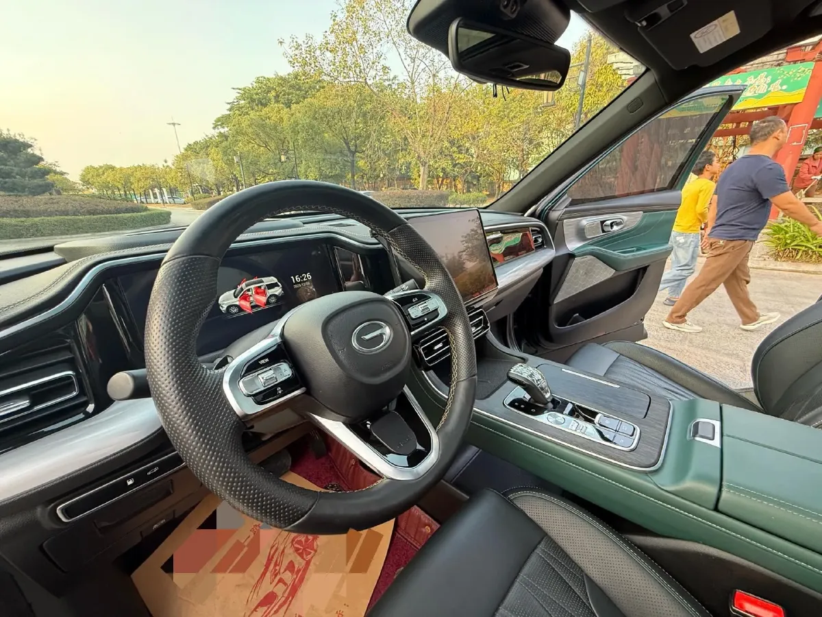 2022 GAC Trumpchi GS8 2.0T 252HP L4 8AT,autocango,china used car exporter,china ev exporter,chinese used car exporter,chinese used ev exporter