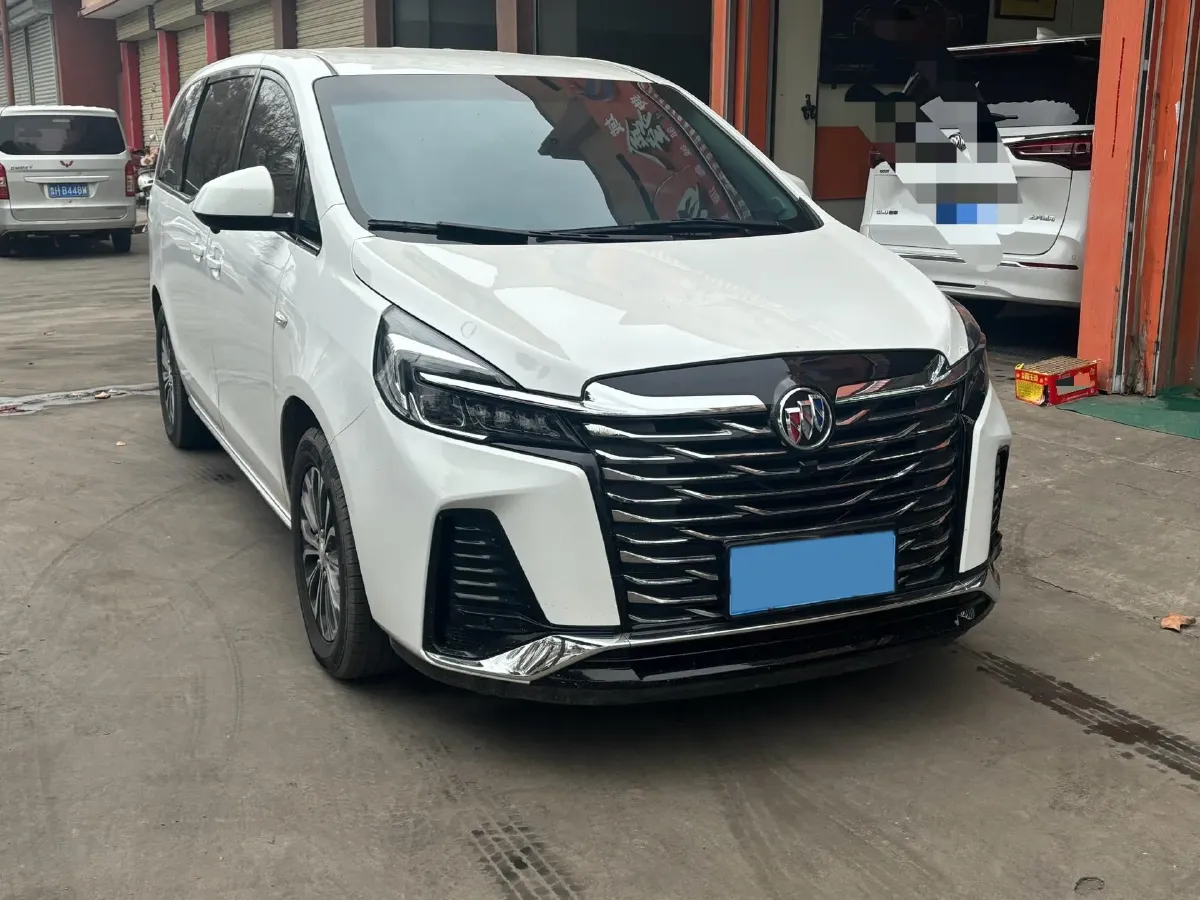 2023 Buick GL8 2.0T 237HP L4 9AT,autocango,china used car exporter,china ev exporter,chinese used car exporter,chinese used ev exporter