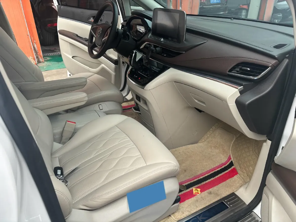 2023 Buick GL8 2.0T 237HP L4 9AT,autocango,china used car exporter,china ev exporter,chinese used car exporter,chinese used ev exporter