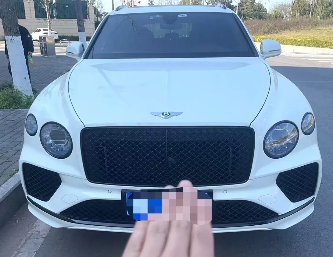 2022 Bentley Bentayga 4.0T 550HP V8 8AT,autocango,china used car exporter,china ev exporter,chinese used car exporter,chinese used ev exporter