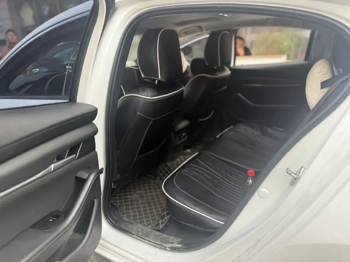 2020 Mazda 3 Axela 1.5L 117HP L4 6AT,autocango,china used car exporter,china ev exporter,chinese used car exporter,chinese used ev exporter