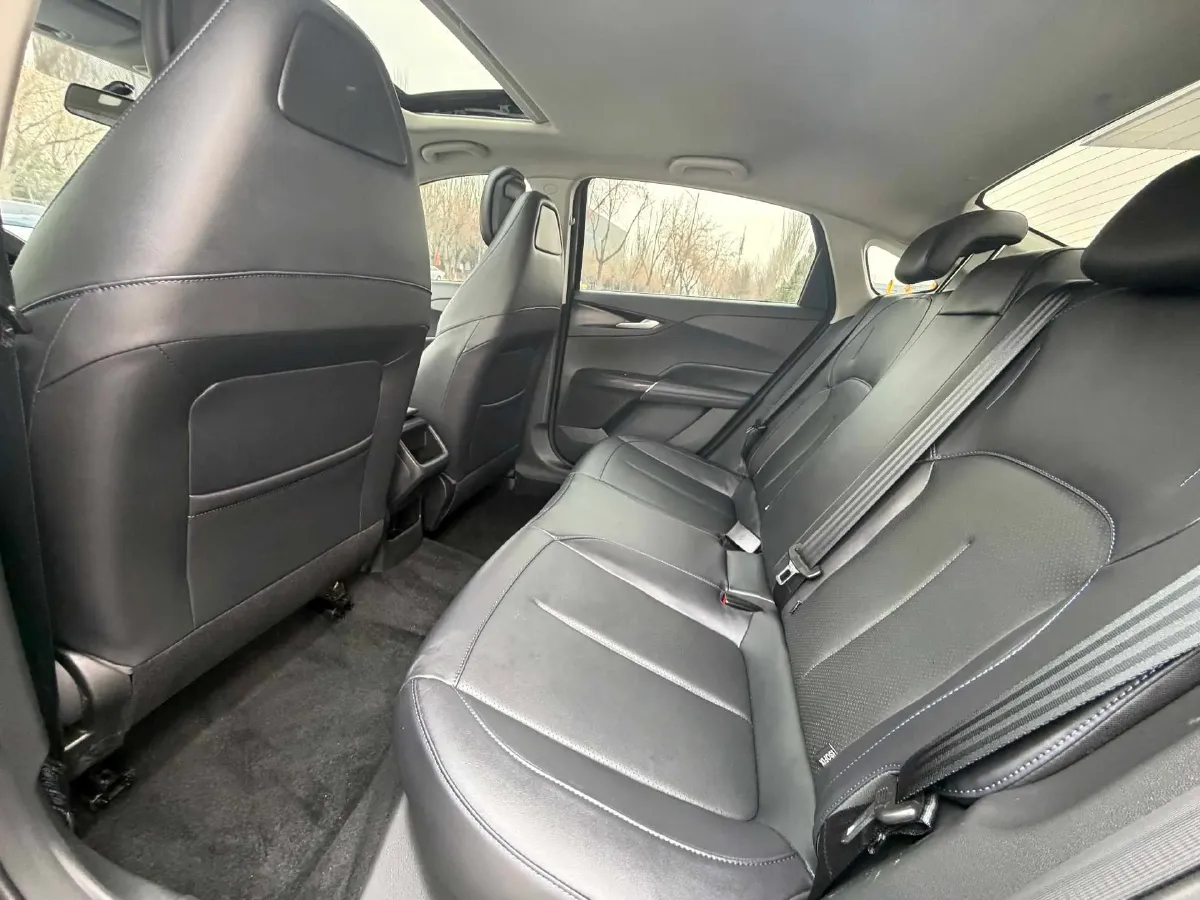 2023 ChangAn Lamore 1.5T 170HP L4 7DCT,autocango,china used car exporter,china ev exporter,chinese used car exporter,chinese used ev exporter