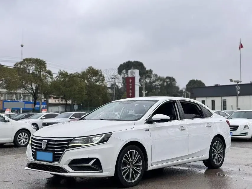 2019 Roewe i6 1.6L 125HP L4 CVT,autocango,china used car exporter,china ev exporter,chinese used car exporter,chinese used ev exporter