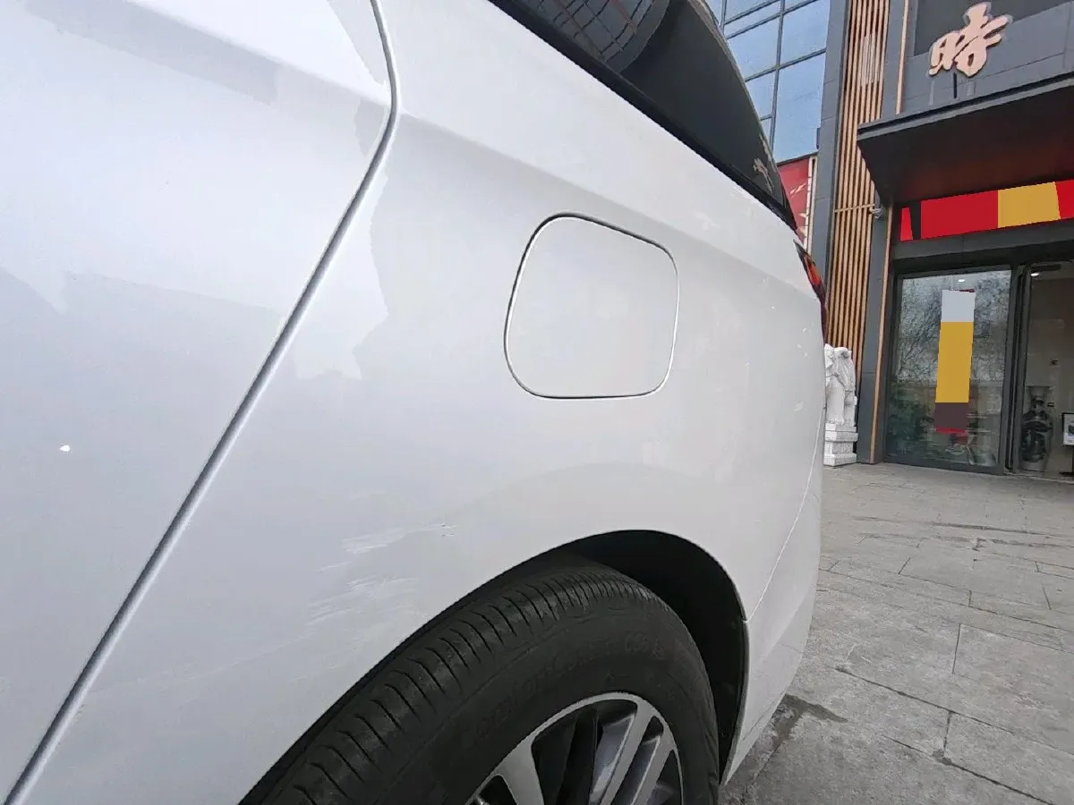 2022 Buick GL8 2.0T 237HP L4 9AT,autocango,china used car exporter,china ev exporter,chinese used car exporter,chinese used ev exporter