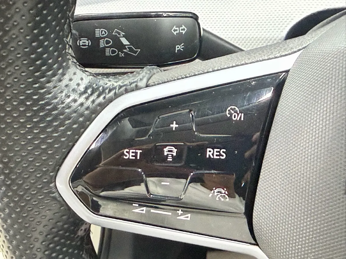 2022 Skoda Superb 2.0T 186HP L4 7DCT,autocango,china used car exporter,china ev exporter,chinese used car exporter,chinese used ev exporter