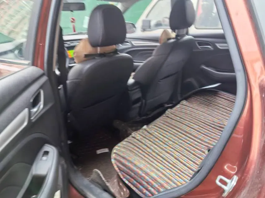 2018 Roewe RX5 1.5T 169HP L4 6MT,autocango,china used car exporter,china ev exporter,chinese used car exporter,chinese used ev exporter