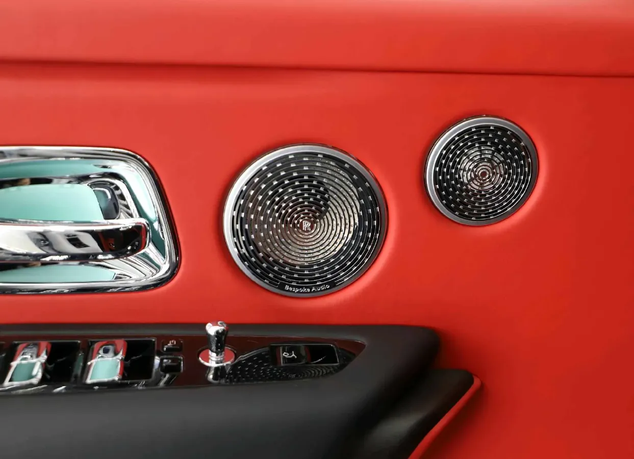 2018 Rolls-Royce Cullinan 6.7T 571HP V12 8AT,autocango,china used car exporter,china ev exporter,chinese used car exporter,chinese used ev exporter