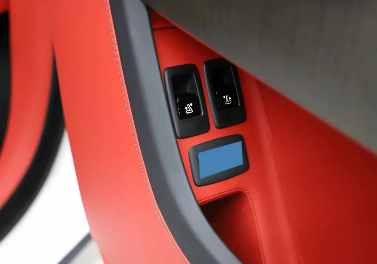 2018 Rolls-Royce Cullinan 6.7T 571HP V12 8AT,autocango,china used car exporter,china ev exporter,chinese used car exporter,chinese used ev exporter