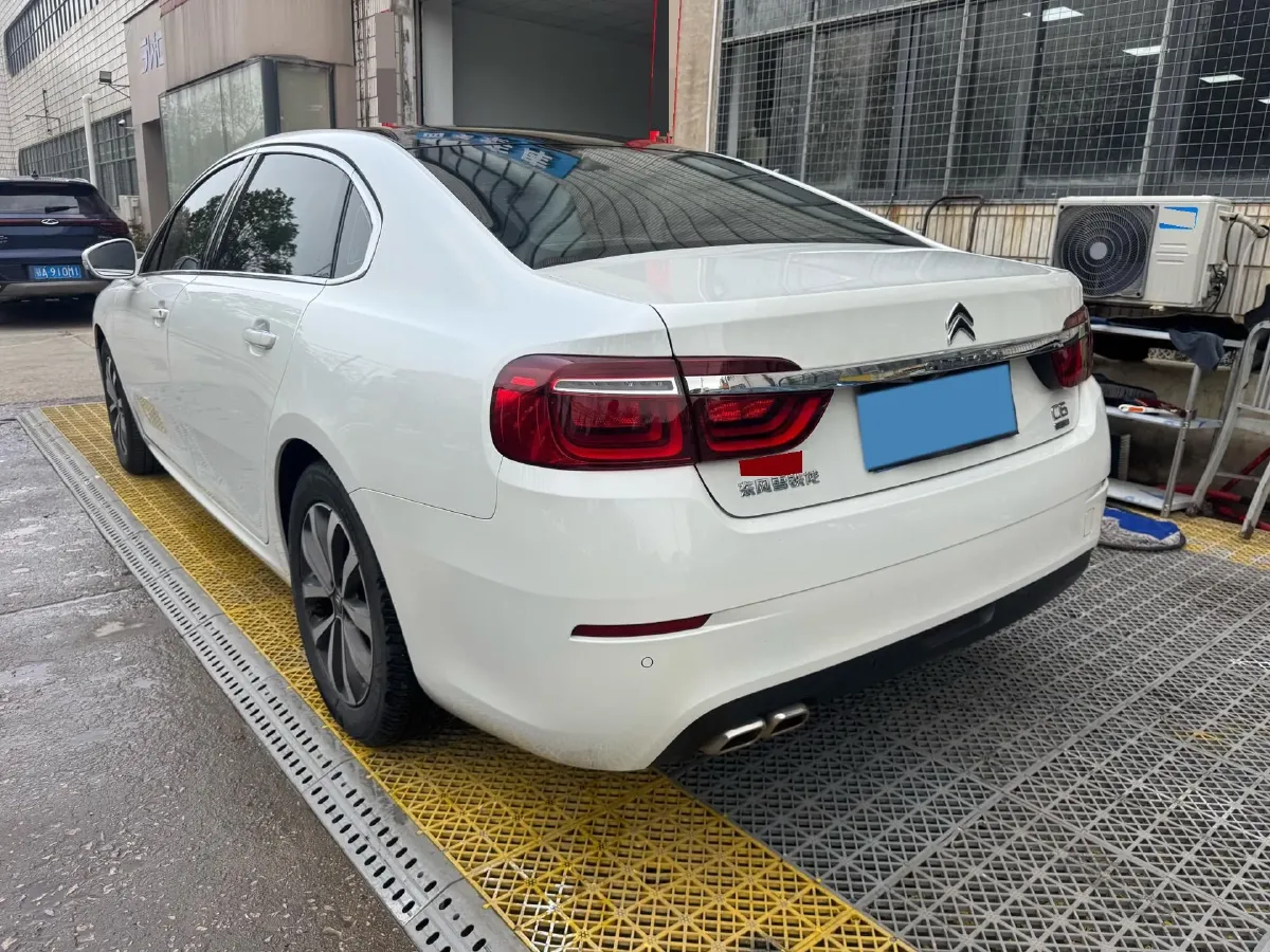 2020 Citroen C6 1.8T 211HP L4 8AT,autocango,china used car exporter,china ev exporter,chinese used car exporter,chinese used ev exporter