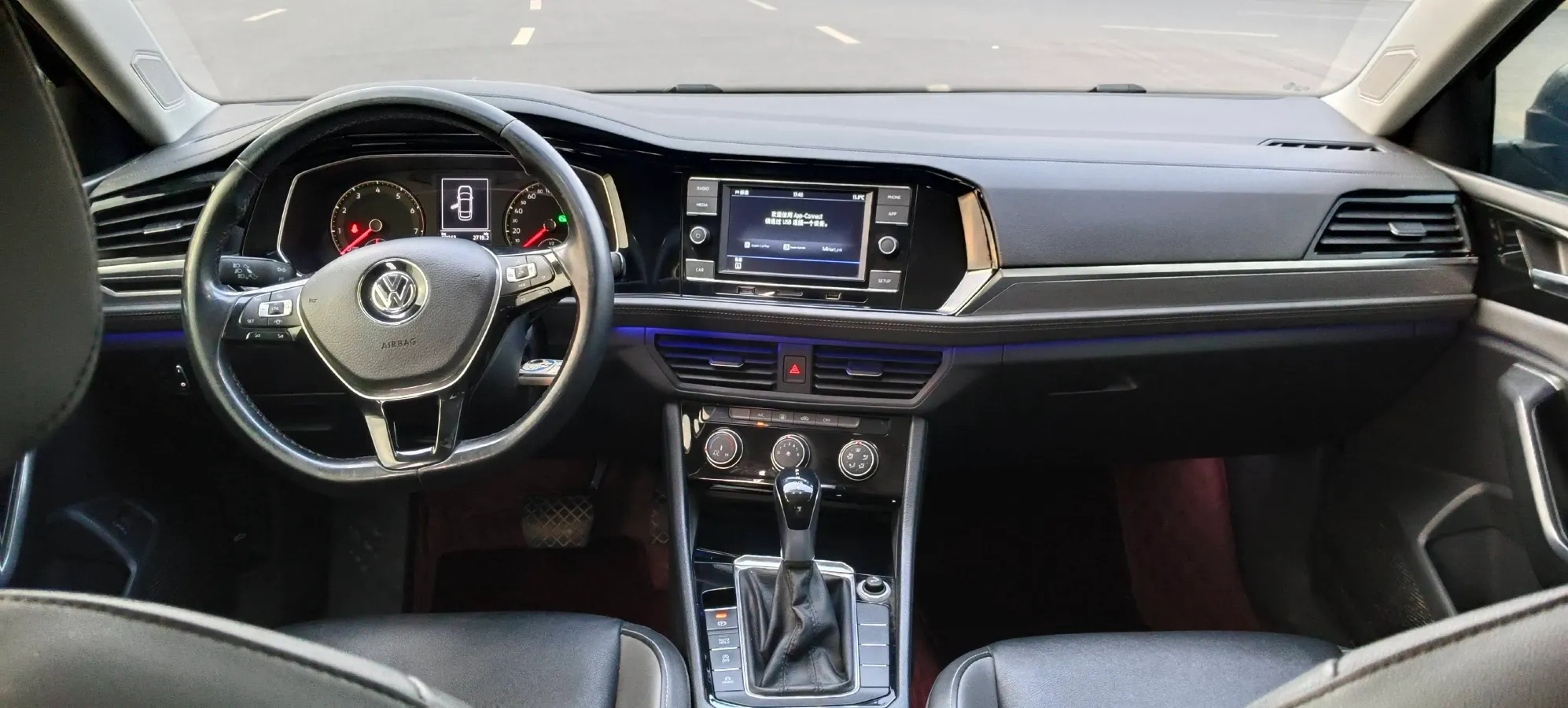 2019 Jeep Renegade 1.3T 173HP L4 7DCT,autocango,china used car exporter,china ev exporter,chinese used car exporter,chinese used ev exporter