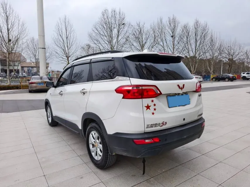 2018 WuLing HongGuang S3 1.5T 150HP L4 6MT,autocango,china used car exporter,china ev exporter,chinese used car exporter,chinese used ev exporter