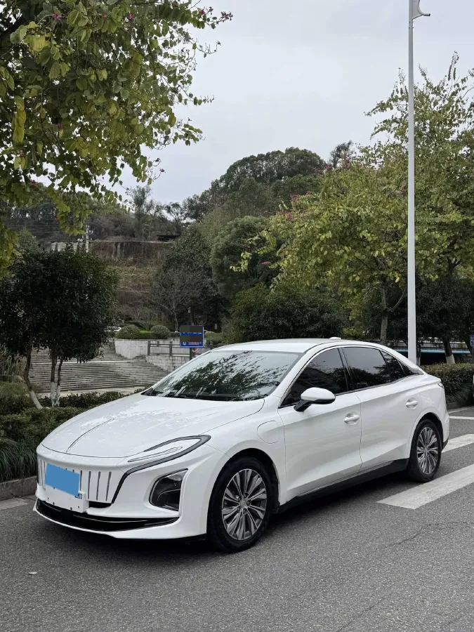 2022 HongQi E-QM5 BEV 54KWH,autocango,china used car exporter,china ev exporter,chinese used car exporter,chinese used ev exporter