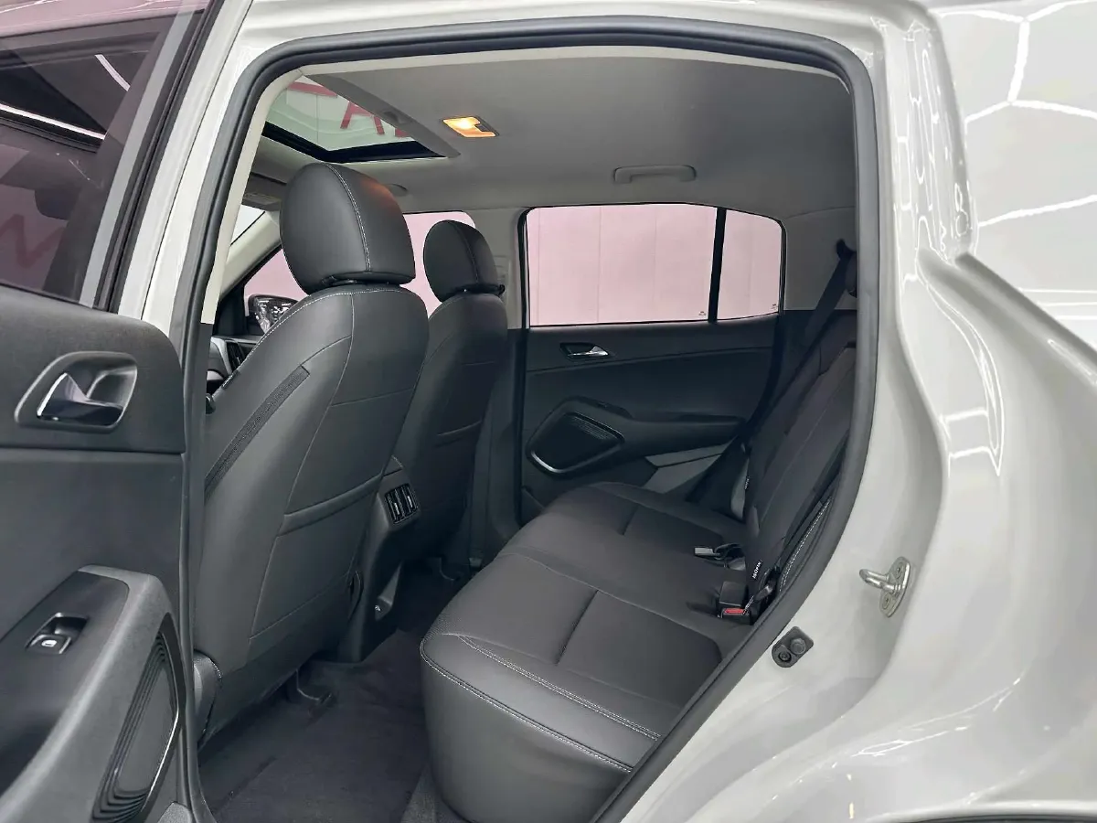 2021 Hyundai ix35 1.4T 140HP L4 7DCT,autocango,china used car exporter,china ev exporter,chinese used car exporter,chinese used ev exporter