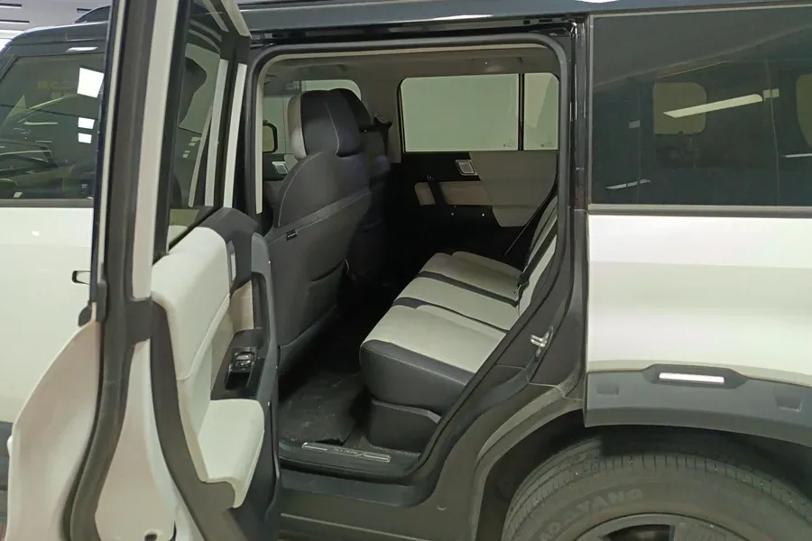 2024 iCAR iCAR 03 BEV 50.63KWH,autocango,china used car exporter,china ev exporter,chinese used car exporter,chinese used ev exporter