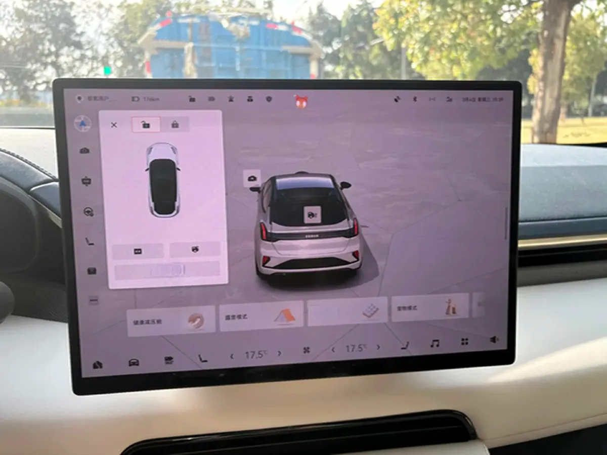 2025 Zeekr 001 BEV 100KWH,autocango,china used car exporter,china ev exporter,chinese used car exporter,chinese used ev exporter