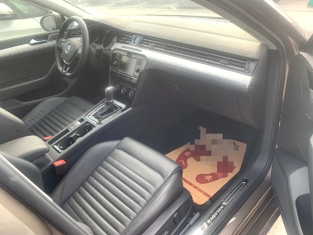 2019 Volkswagen Magotan 2.0T 186HP L4 7DCT,autocango,china used car exporter,china ev exporter,chinese used car exporter,chinese used ev exporter