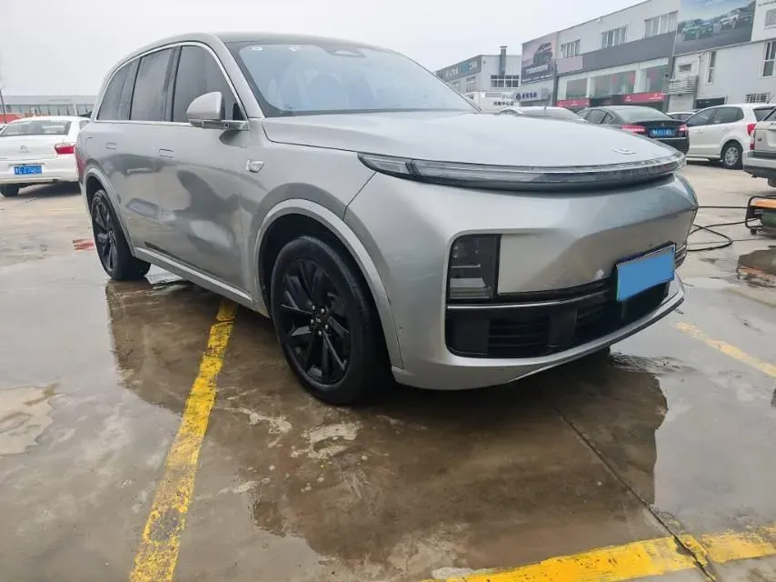 2023 Li L7 Range Extended 154HP REEV 40.9KWH,autocango,china used car exporter,china ev exporter,chinese used car exporter,chinese used ev exporter