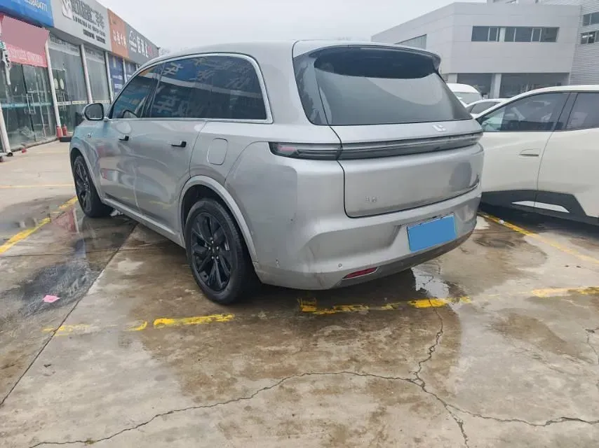 2023 Li L7 Range Extended 154HP REEV 40.9KWH,autocango,china used car exporter,china ev exporter,chinese used car exporter,chinese used ev exporter