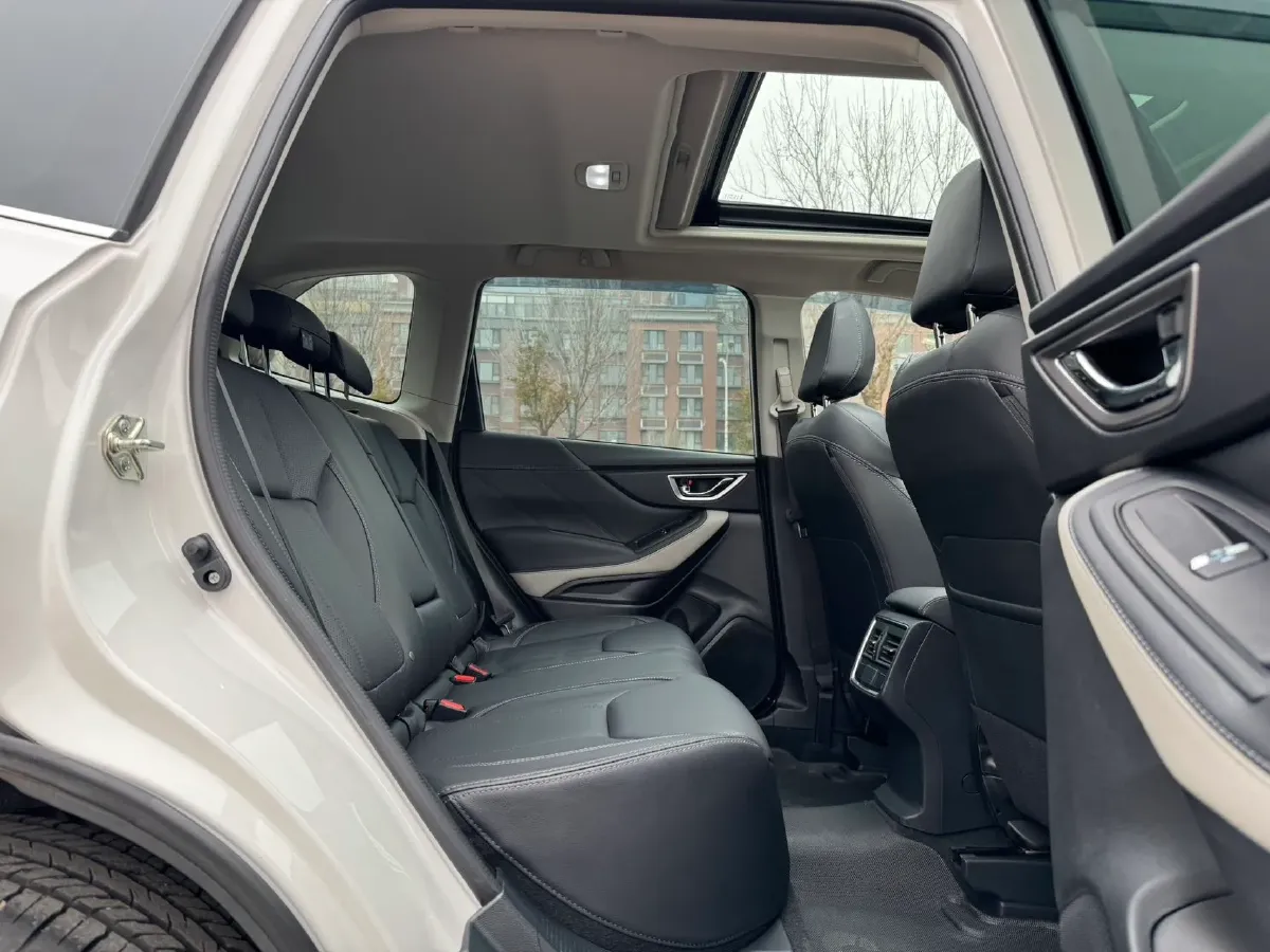 2022 Subaru Forester 2.0L 154HP H4 CVT,autocango,china used car exporter,china ev exporter,chinese used car exporter,chinese used ev exporter