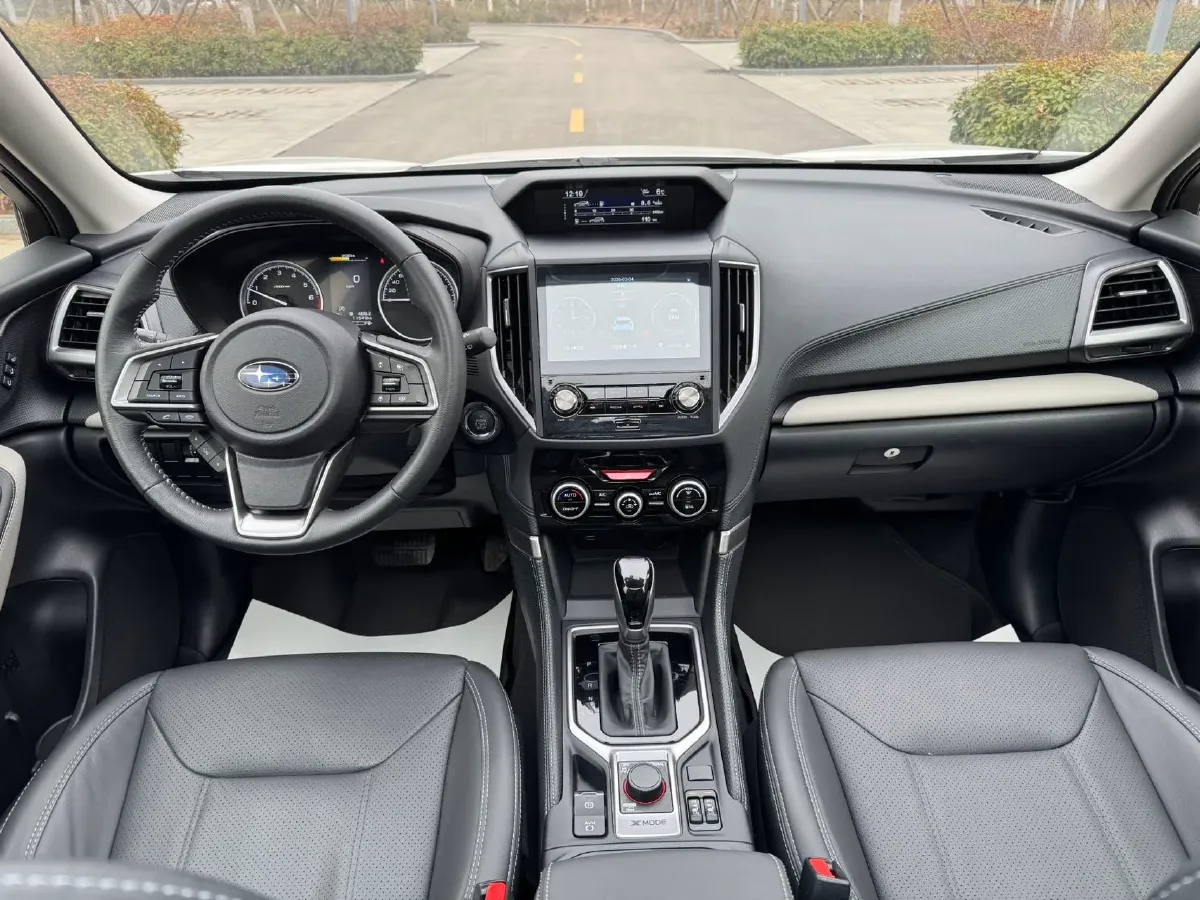 2022 Subaru Forester 2.0L 154HP H4 CVT,autocango,china used car exporter,china ev exporter,chinese used car exporter,chinese used ev exporter