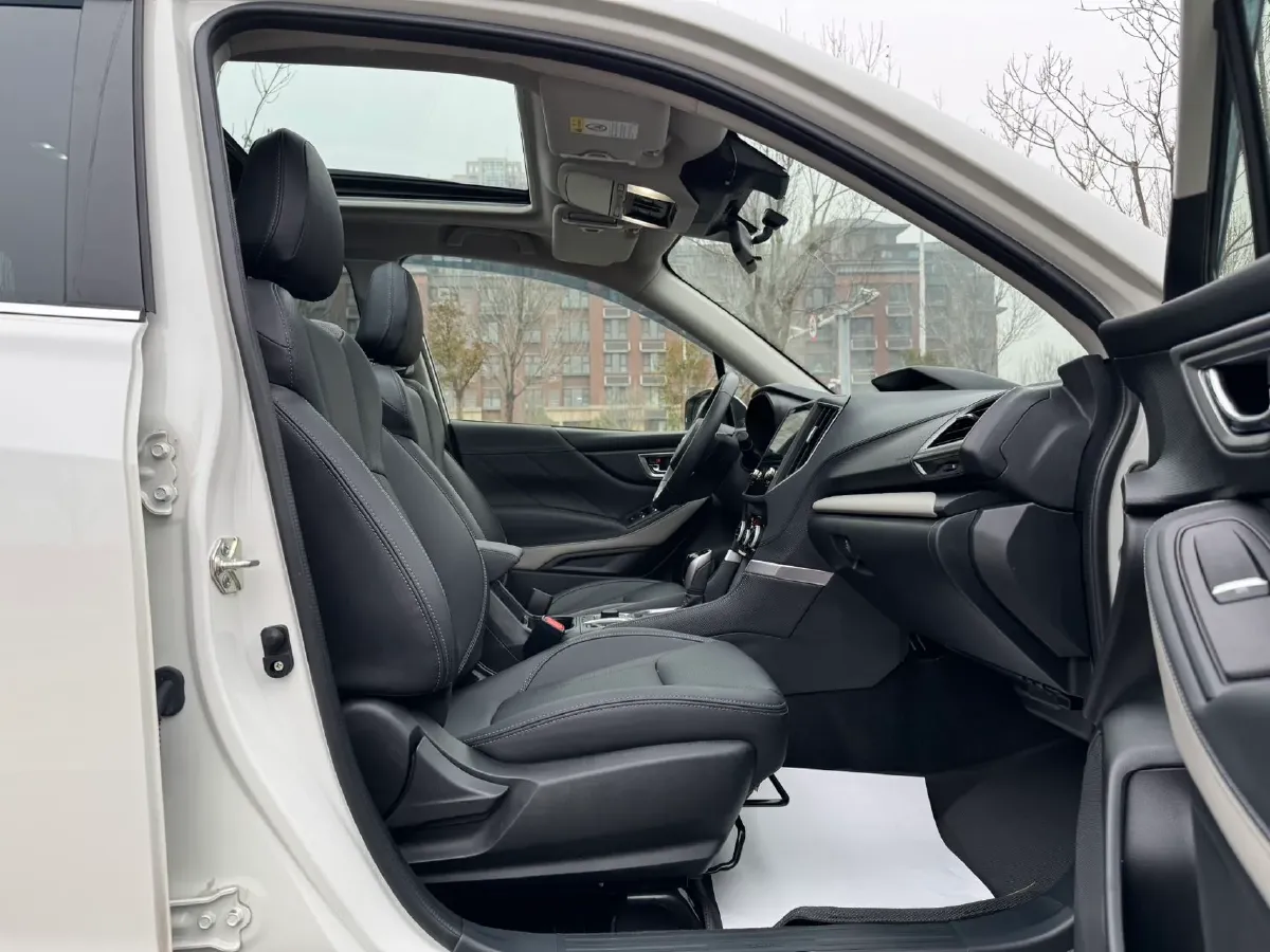 2022 Subaru Forester 2.0L 154HP H4 CVT,autocango,china used car exporter,china ev exporter,chinese used car exporter,chinese used ev exporter