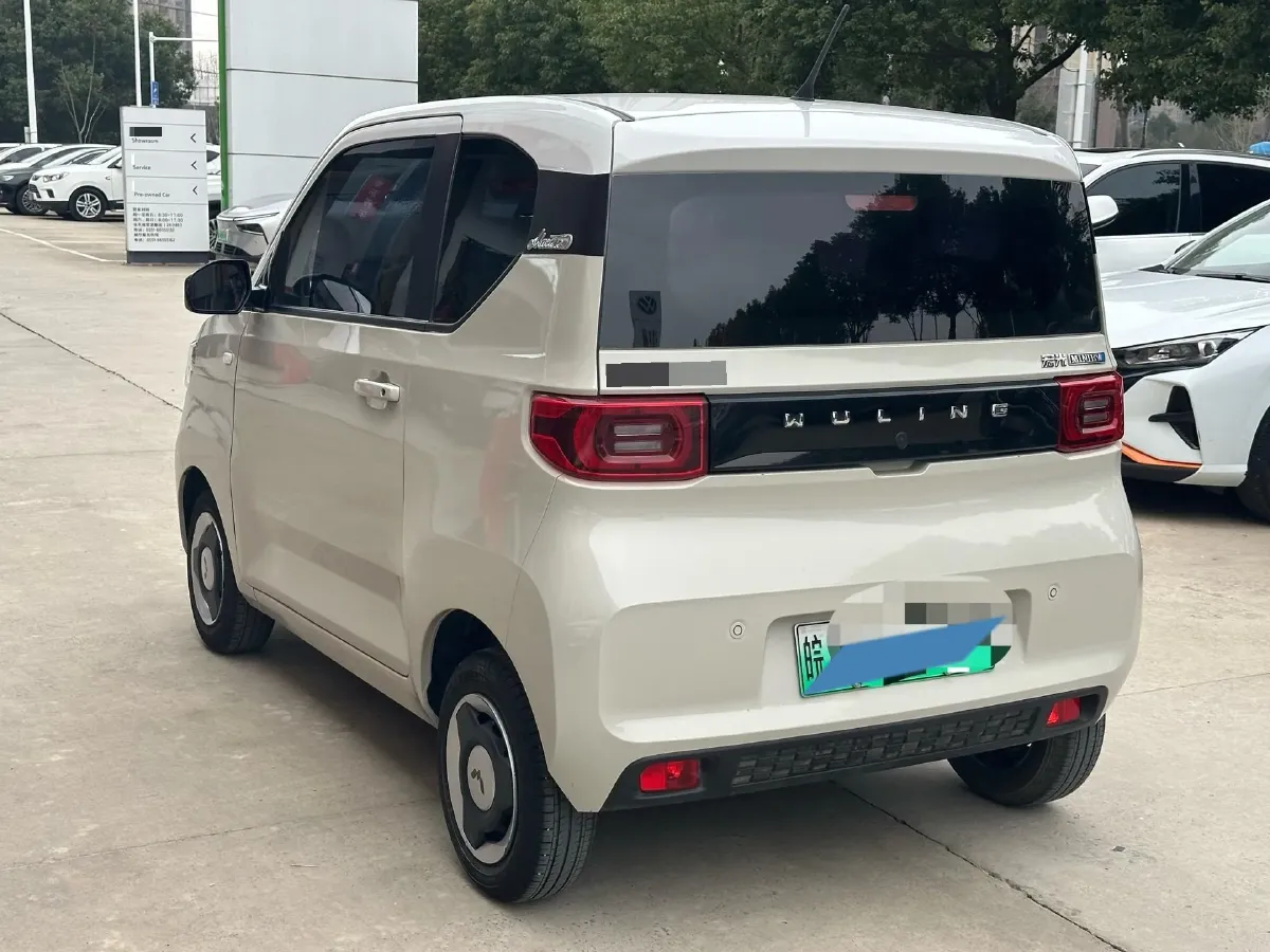 2022 WuLing HongGuang MINI EV BEV 13.8KWH,autocango,china used car exporter,china ev exporter,chinese used car exporter,chinese used ev exporter
