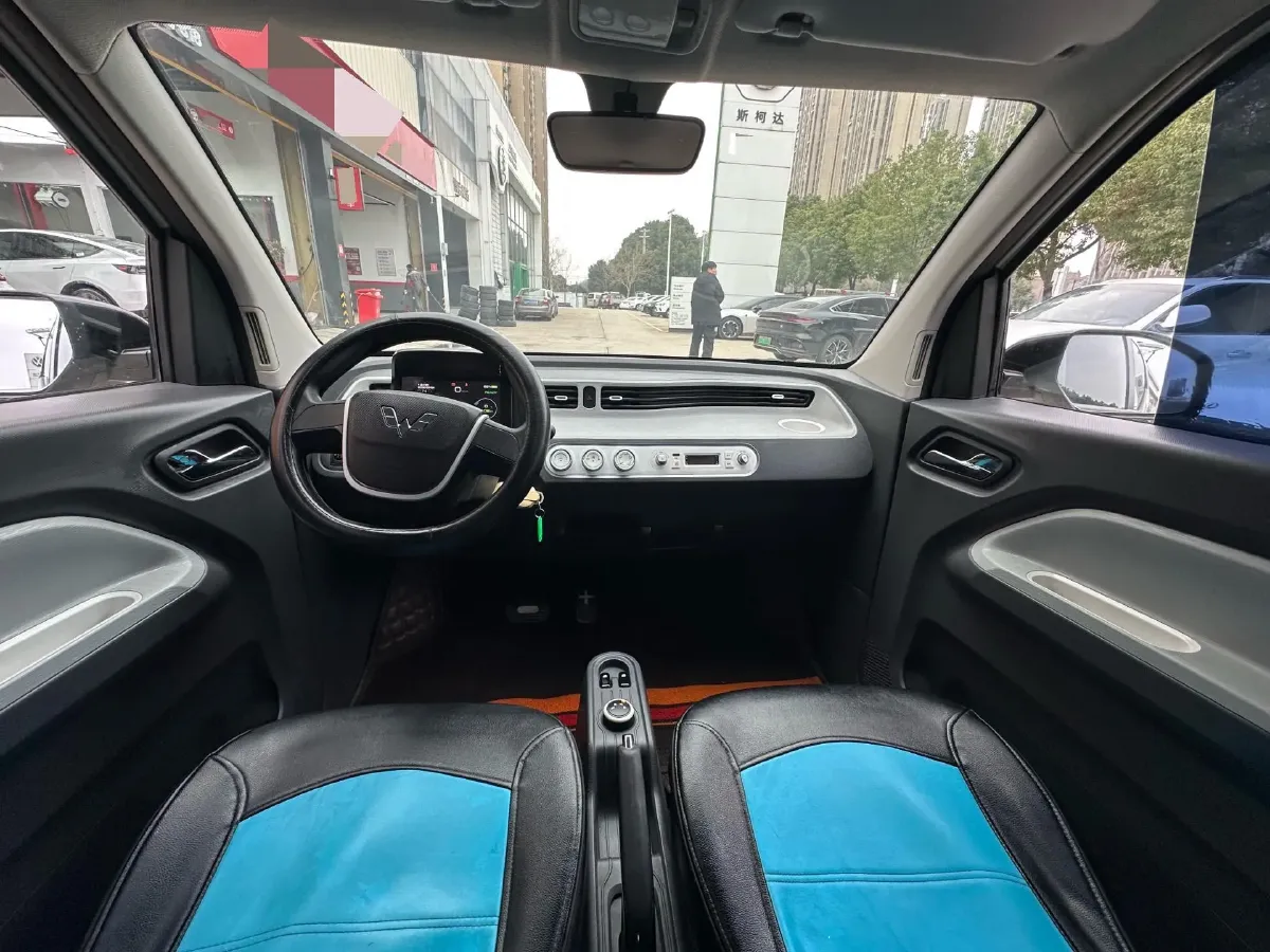 2022 WuLing HongGuang MINI EV BEV 13.8KWH,autocango,china used car exporter,china ev exporter,chinese used car exporter,chinese used ev exporter