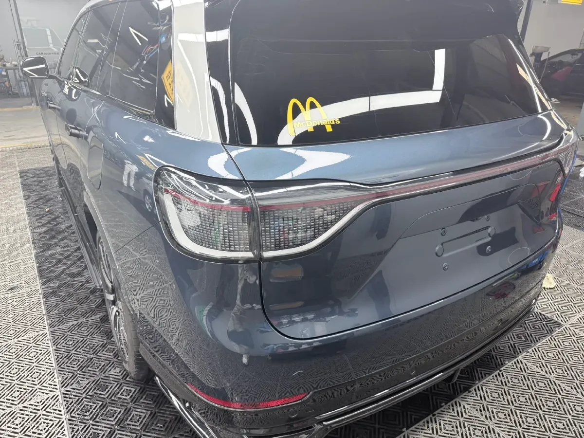 2024 AITO AITO M9 1.5T 152HP L4 REEV 42KWH,autocango,china used car exporter,china ev exporter,chinese used car exporter,chinese used ev exporter