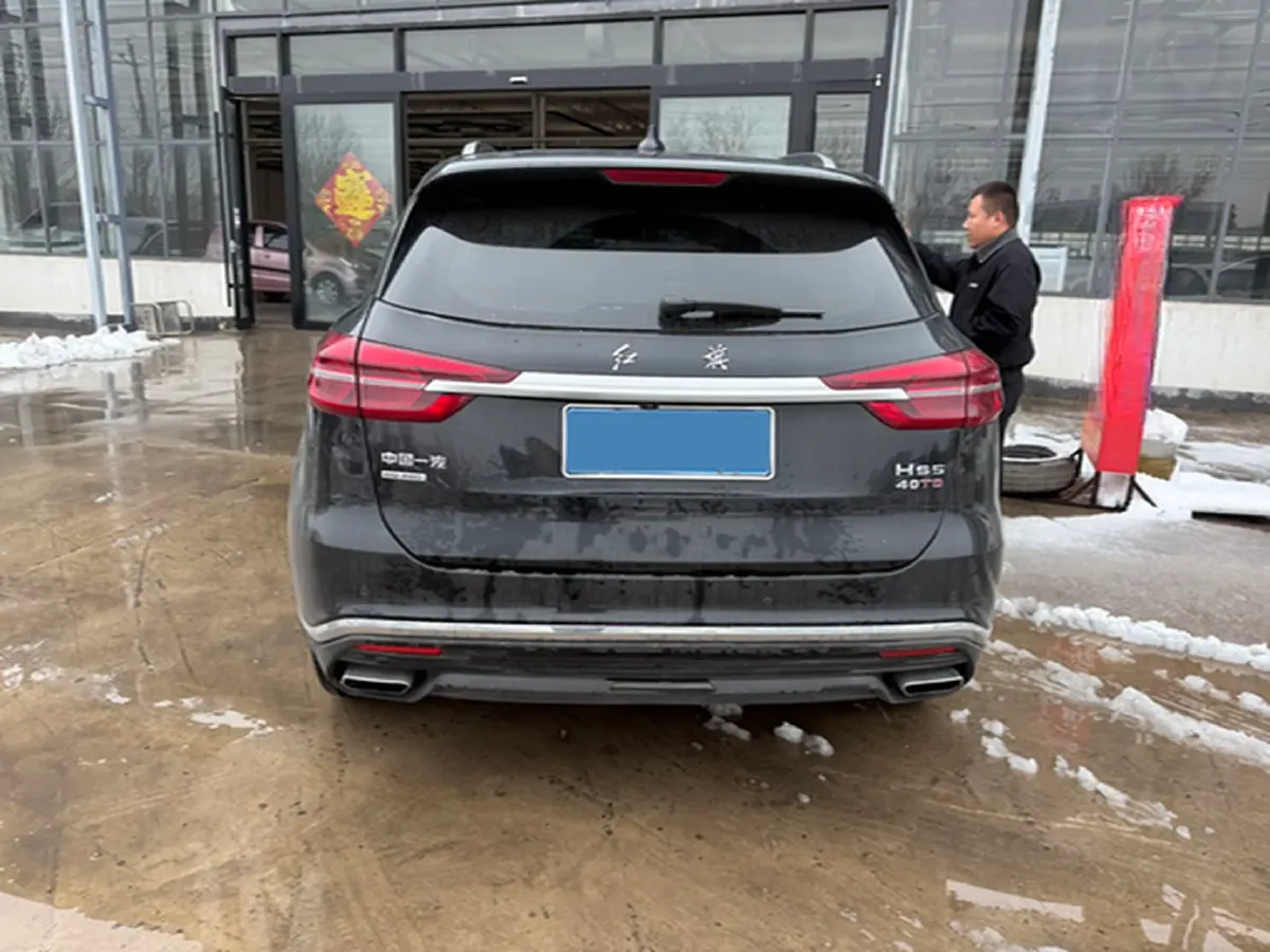 2022 HongQi HS5 2.0T 224HP L4 6AT,autocango,china used car exporter,china ev exporter,chinese used car exporter,chinese used ev exporter