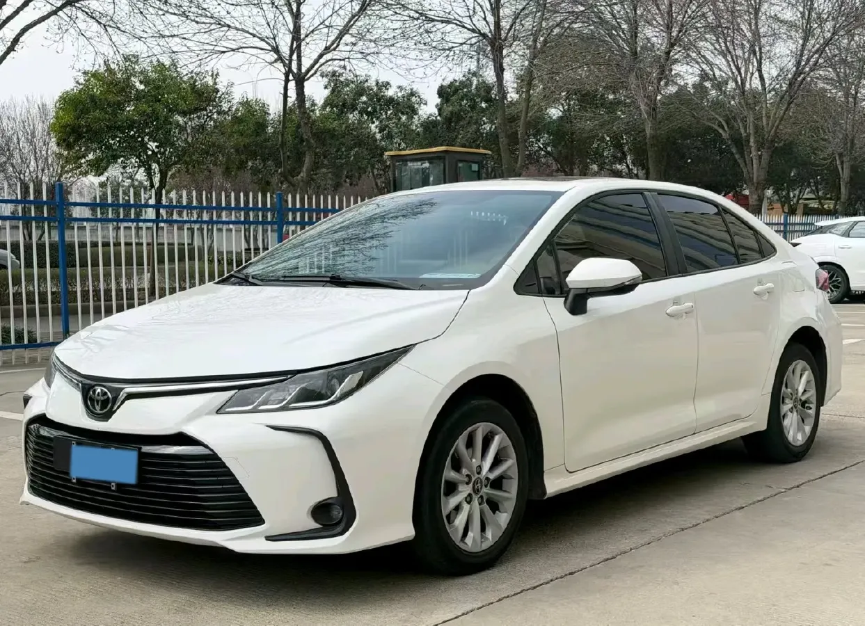2021 Toyota Corolla 1.2T 116HP L4 CVT,autocango,china used car exporter,china ev exporter,chinese used car exporter,chinese used ev exporter