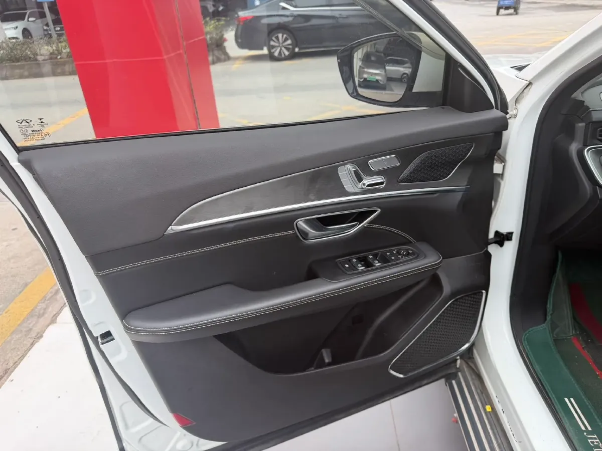 2021 Jetour X70 Plus 1.5T 156HP L4 6DCT,autocango,china used car exporter,china ev exporter,chinese used car exporter,chinese used ev exporter