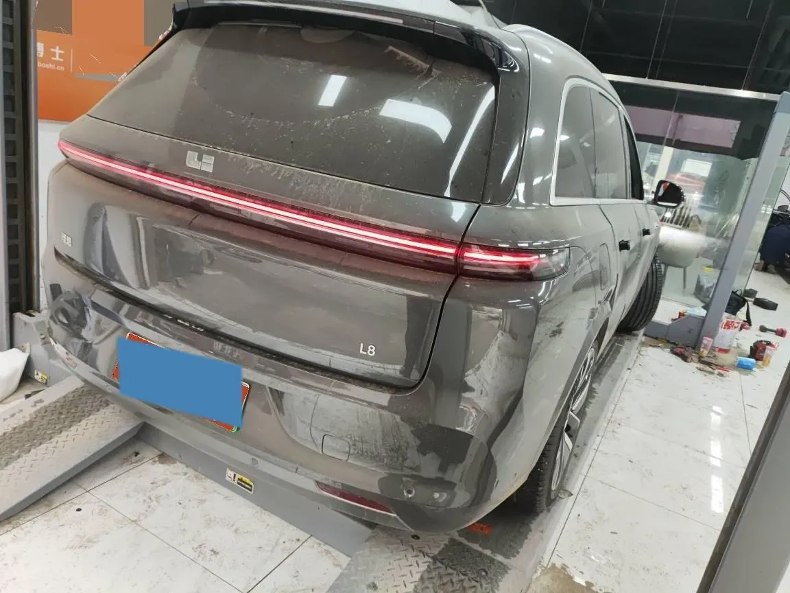 2023 Li L8 Range Extended 154HP REEV 40.9KWH,autocango,china used car exporter,china ev exporter,chinese used car exporter,chinese used ev exporter