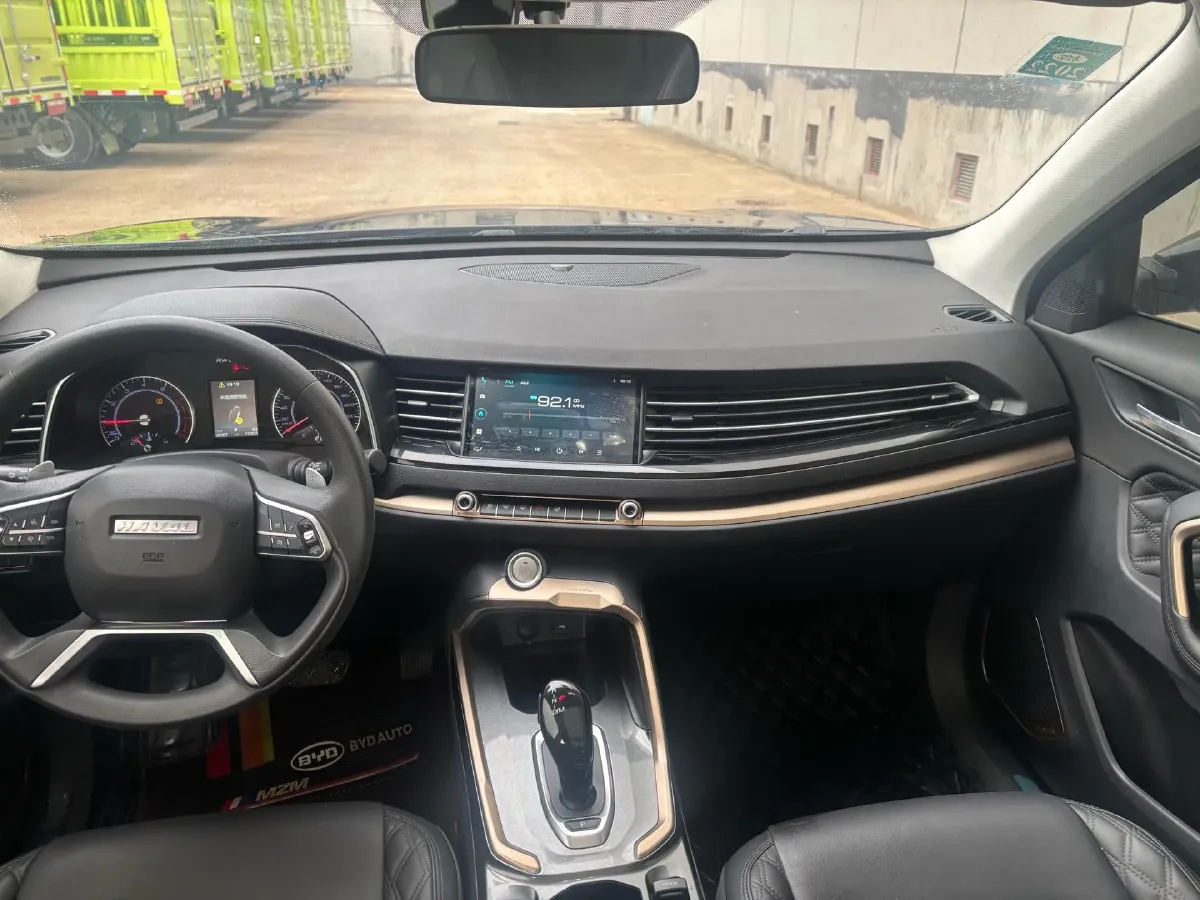 2020 Haval H6 1.5T 169HP L4 7DCT,autocango,china used car exporter,china ev exporter,chinese used car exporter,chinese used ev exporter